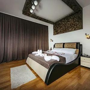 trieste-mestre.hotelinveneto.com/