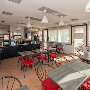 3* Hotel Center 1